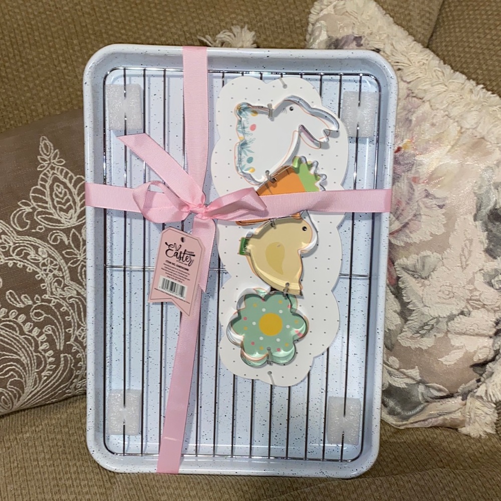 🐣 💐 🐇 NWT Happy Easter by Social Chef 6PC Bakeware Set